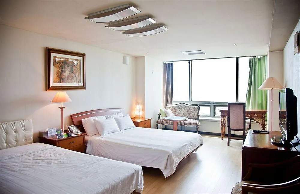 Hotel Hu Incheon Airport 4*,  Korsel