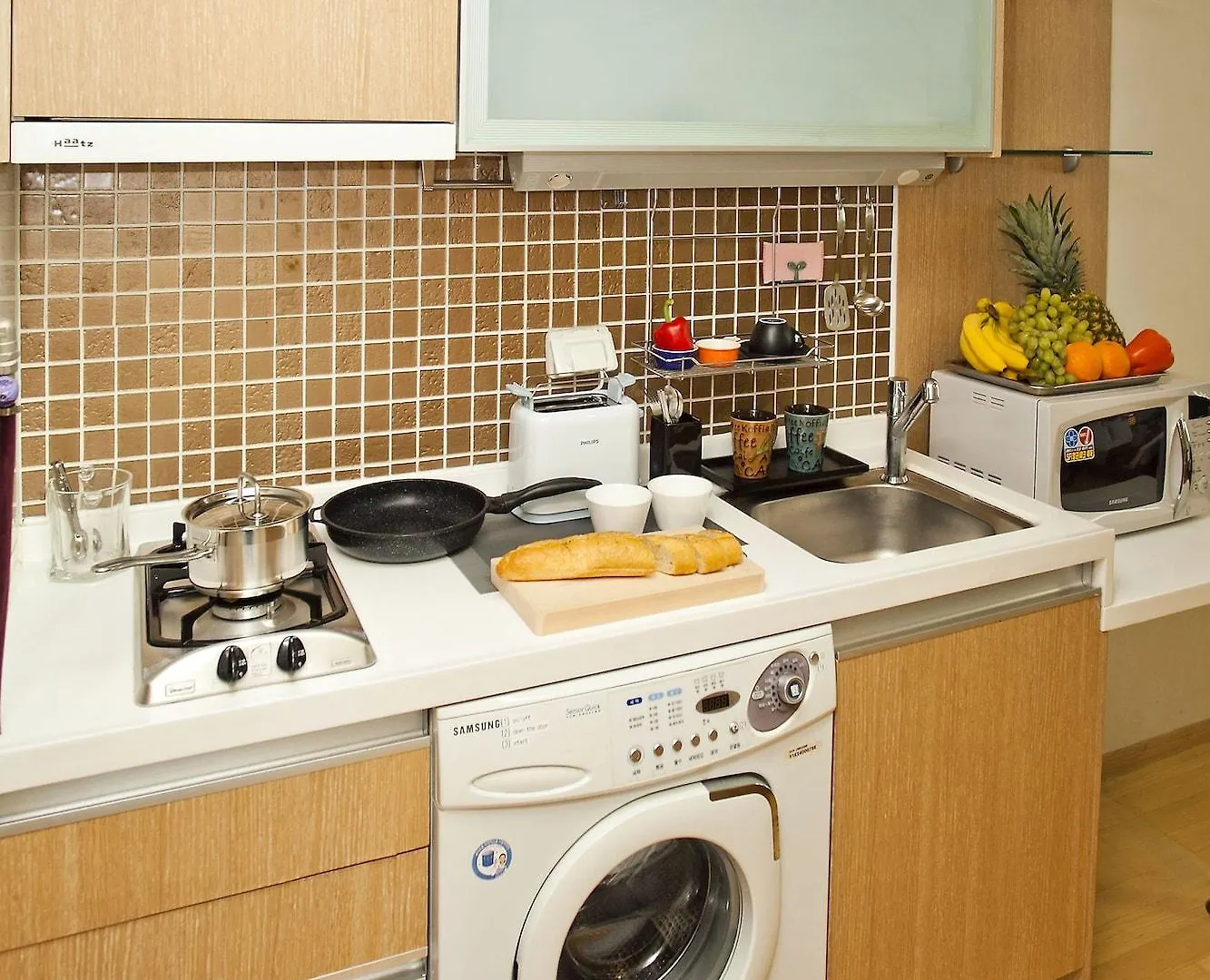 Hotel Hu Incheon Airport 4*,